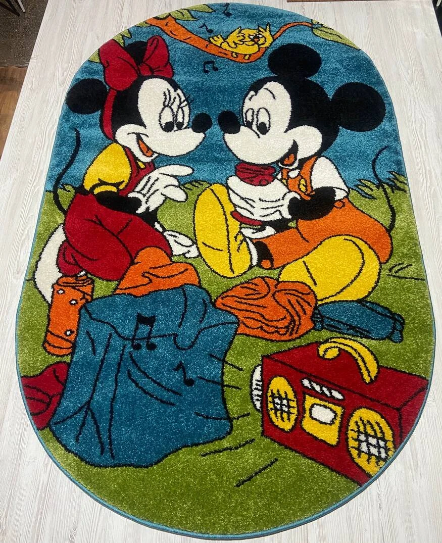 Килим овальний мікі маус