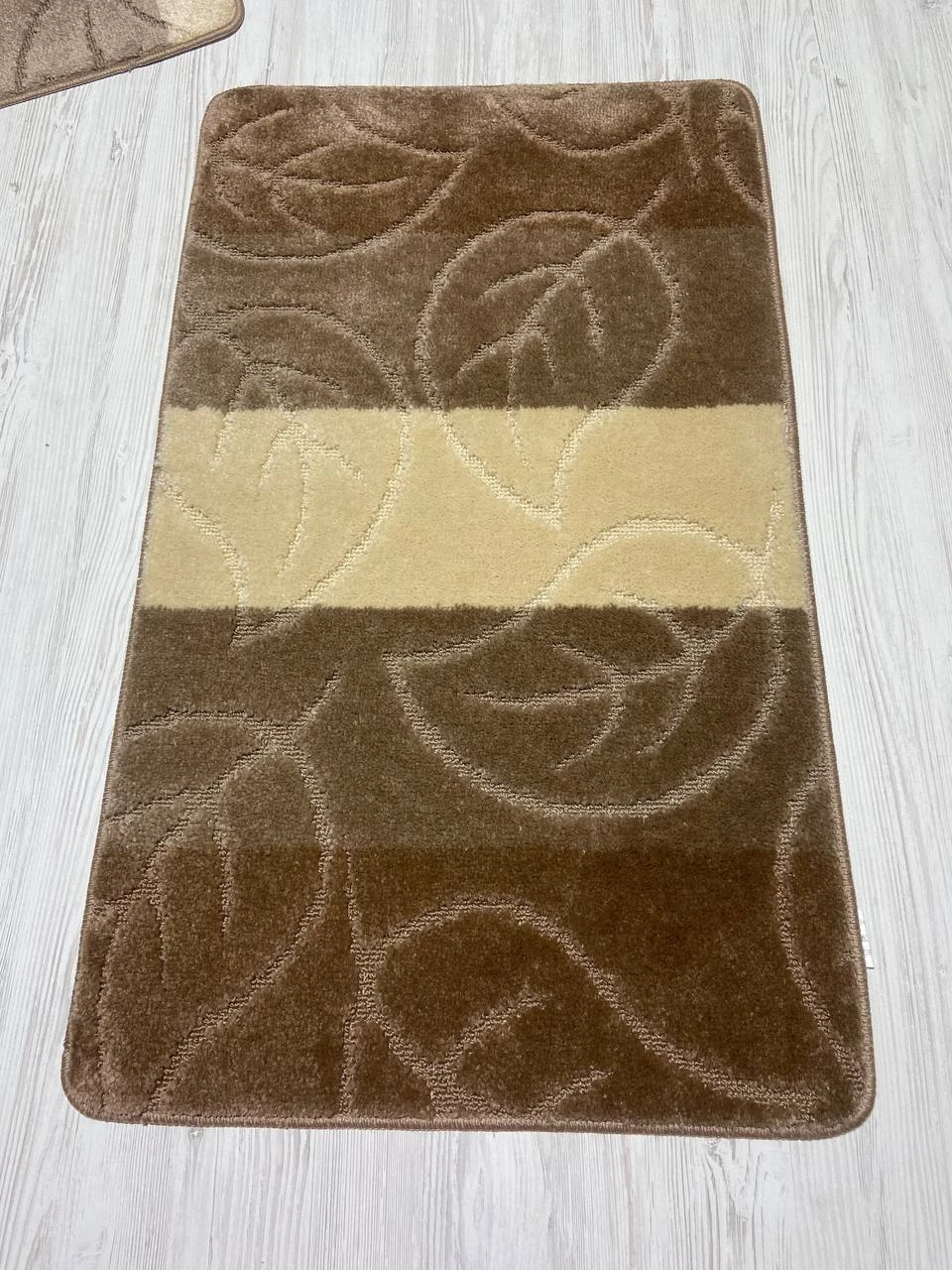 Килим коричевий для ванни 3205